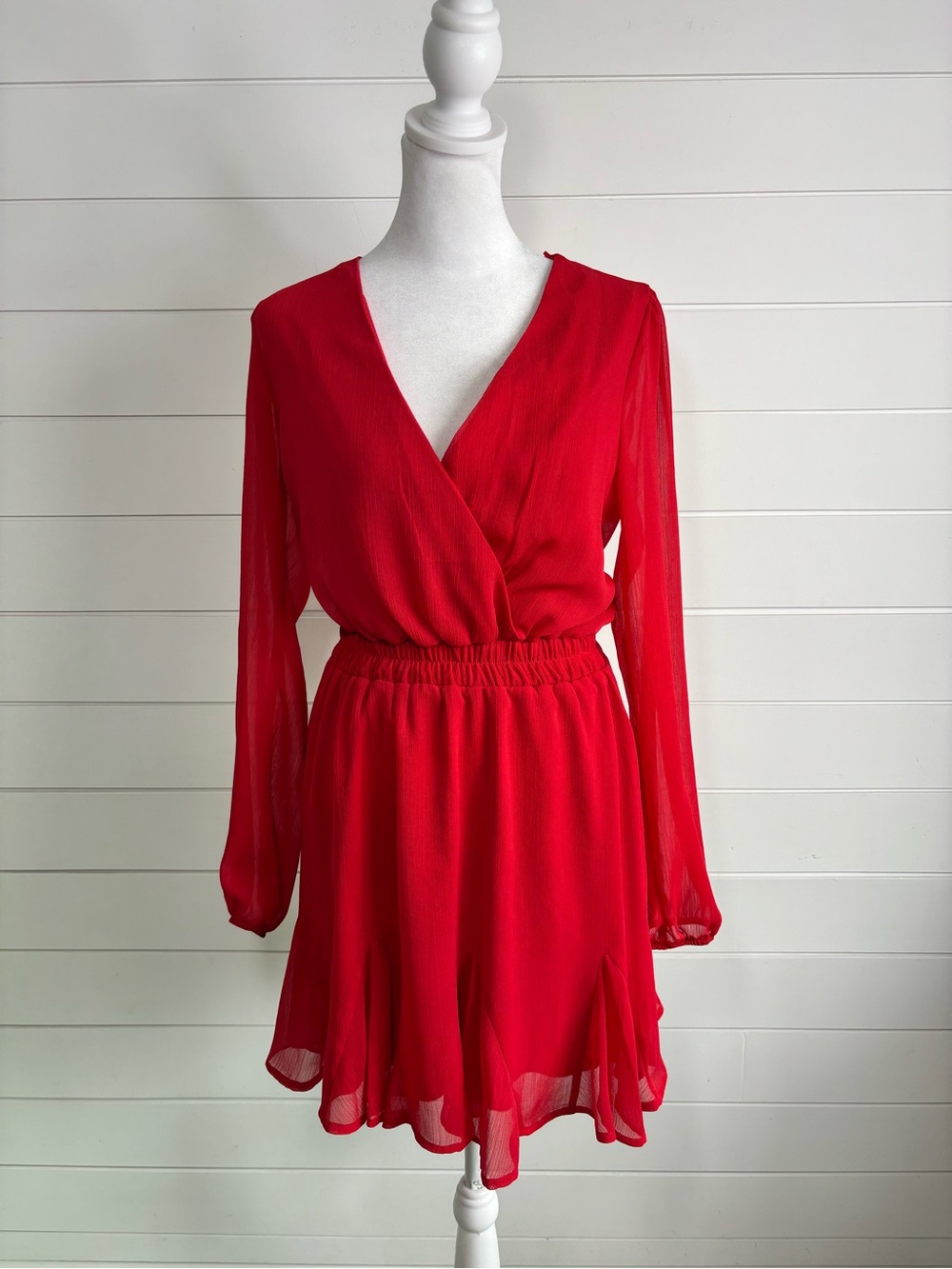 Francesca’s Collections Red Long Sleeve Wrap Dress Smocked Waist Flowy Mini S